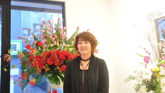 PRIVATE SALON Aura様 先生