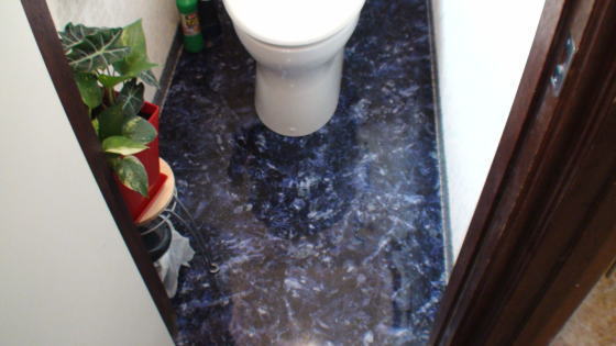 美容室もくもく様 トイレの床